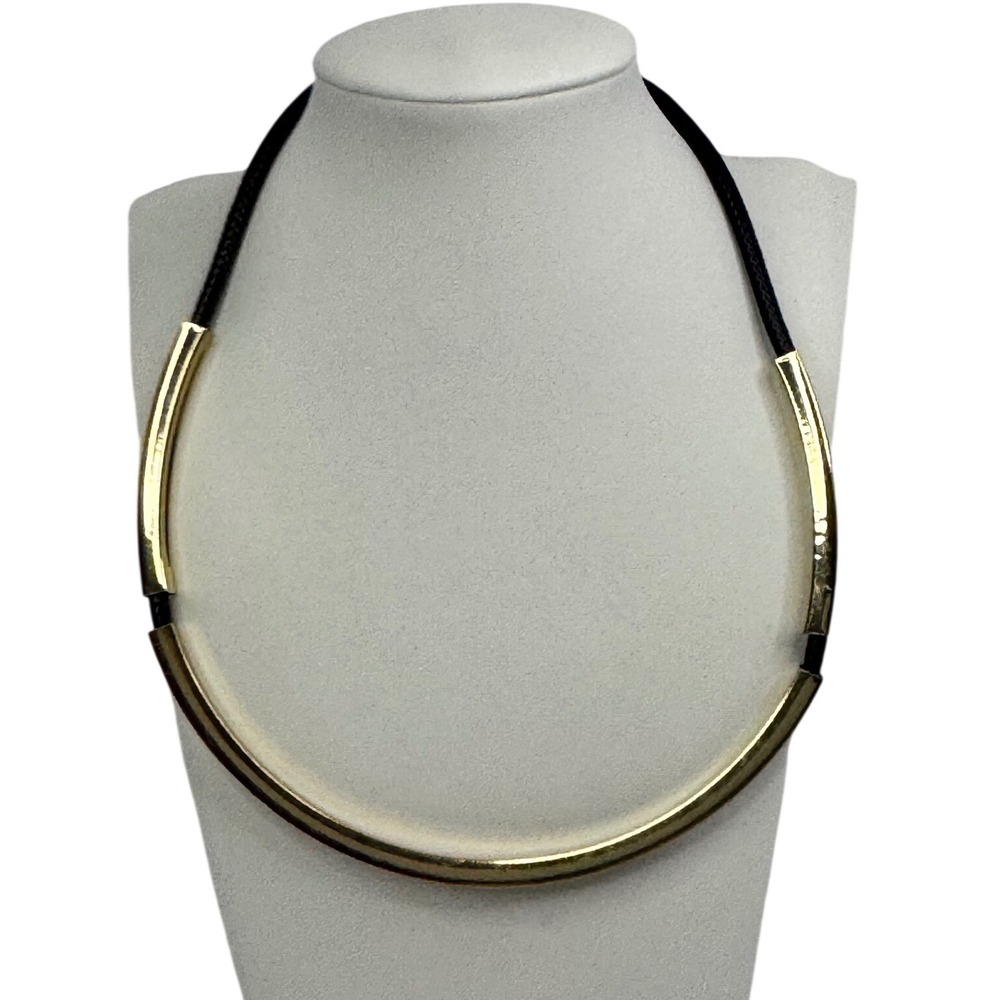 Gold Tone Curved Bar Black Cord Collar Necklace Minimalist Modern Statement Y2K
